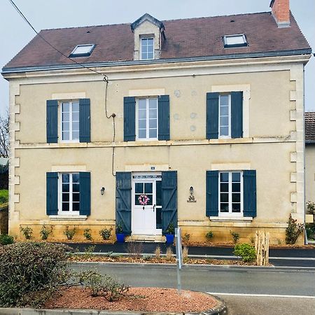 Ancien Relais de Poste The Old Post Office Bed and Breakfast Saint-Martial-d'Albarede Buitenkant foto